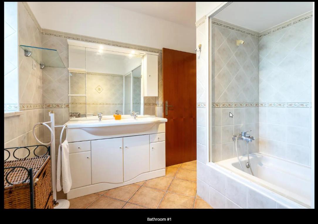 Blife Moustachya Private Rooms Faro Bagian luar foto